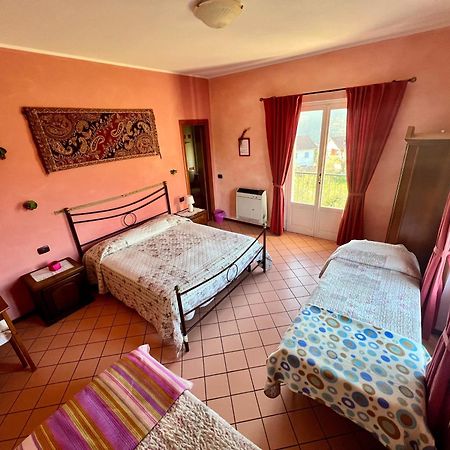 La Casa Rosa Hotel Borghetto di Vara Luaran gambar