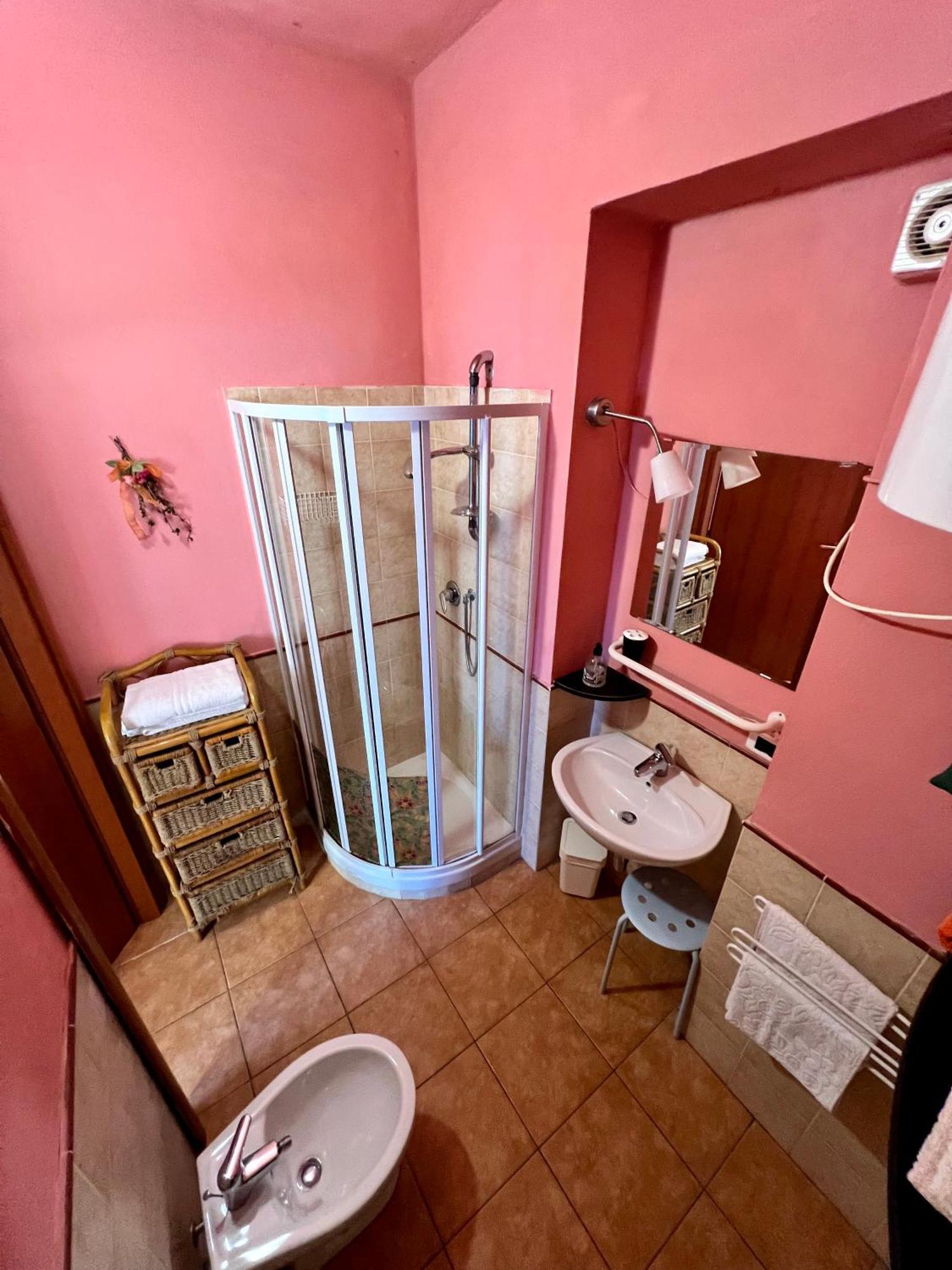 La Casa Rosa Hotel Borghetto di Vara Luaran gambar