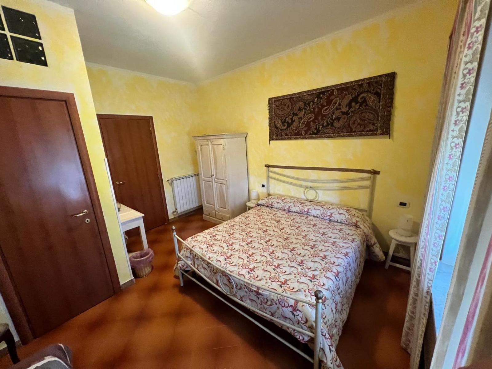 La Casa Rosa Hotel Borghetto di Vara Luaran gambar