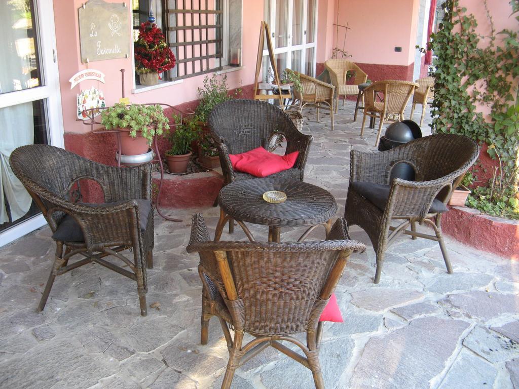 La Casa Rosa Hotel Borghetto di Vara Luaran gambar