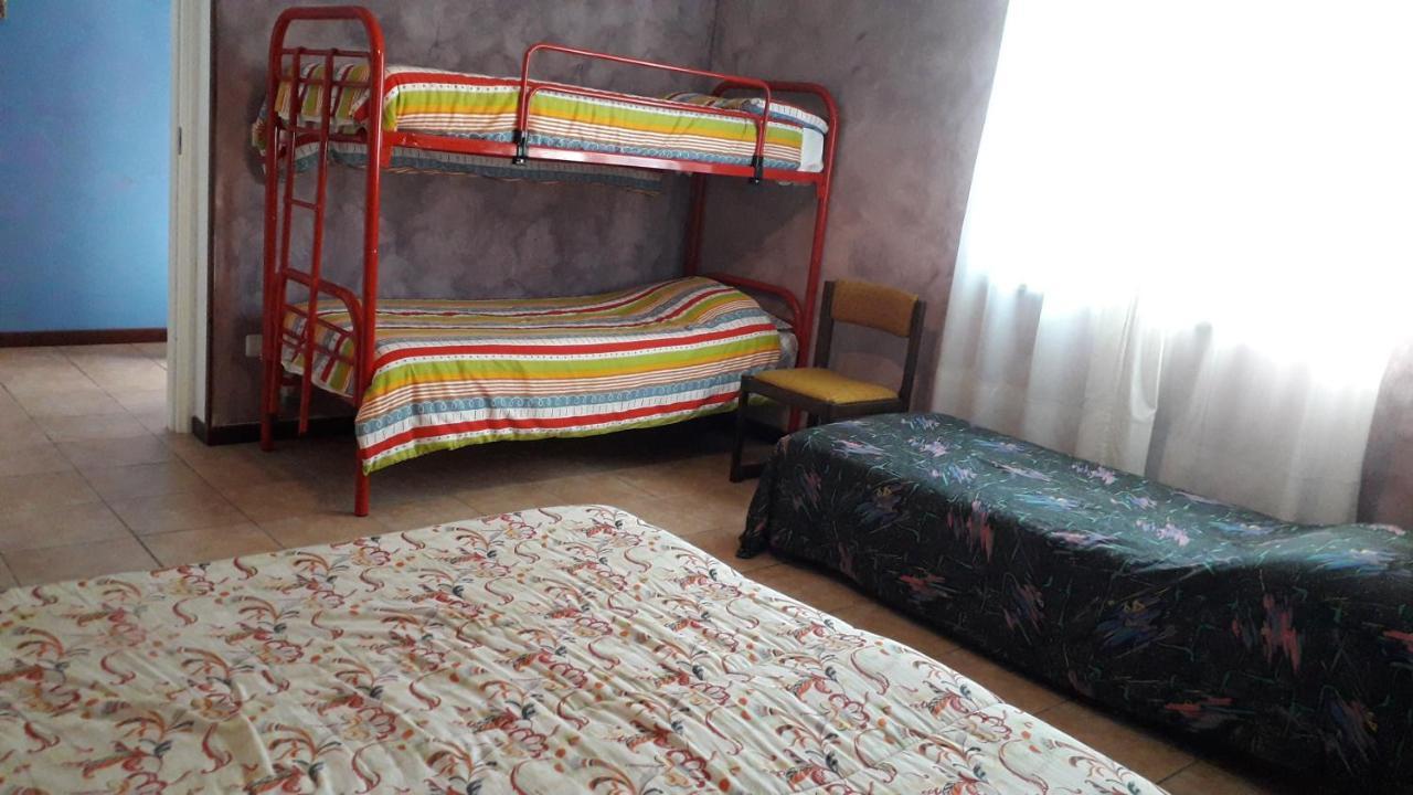 La Casa Rosa Hotel Borghetto di Vara Luaran gambar
