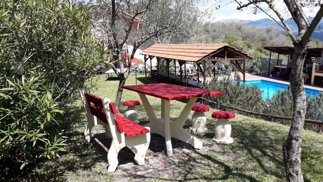 La Casa Rosa Hotel Borghetto di Vara Luaran gambar